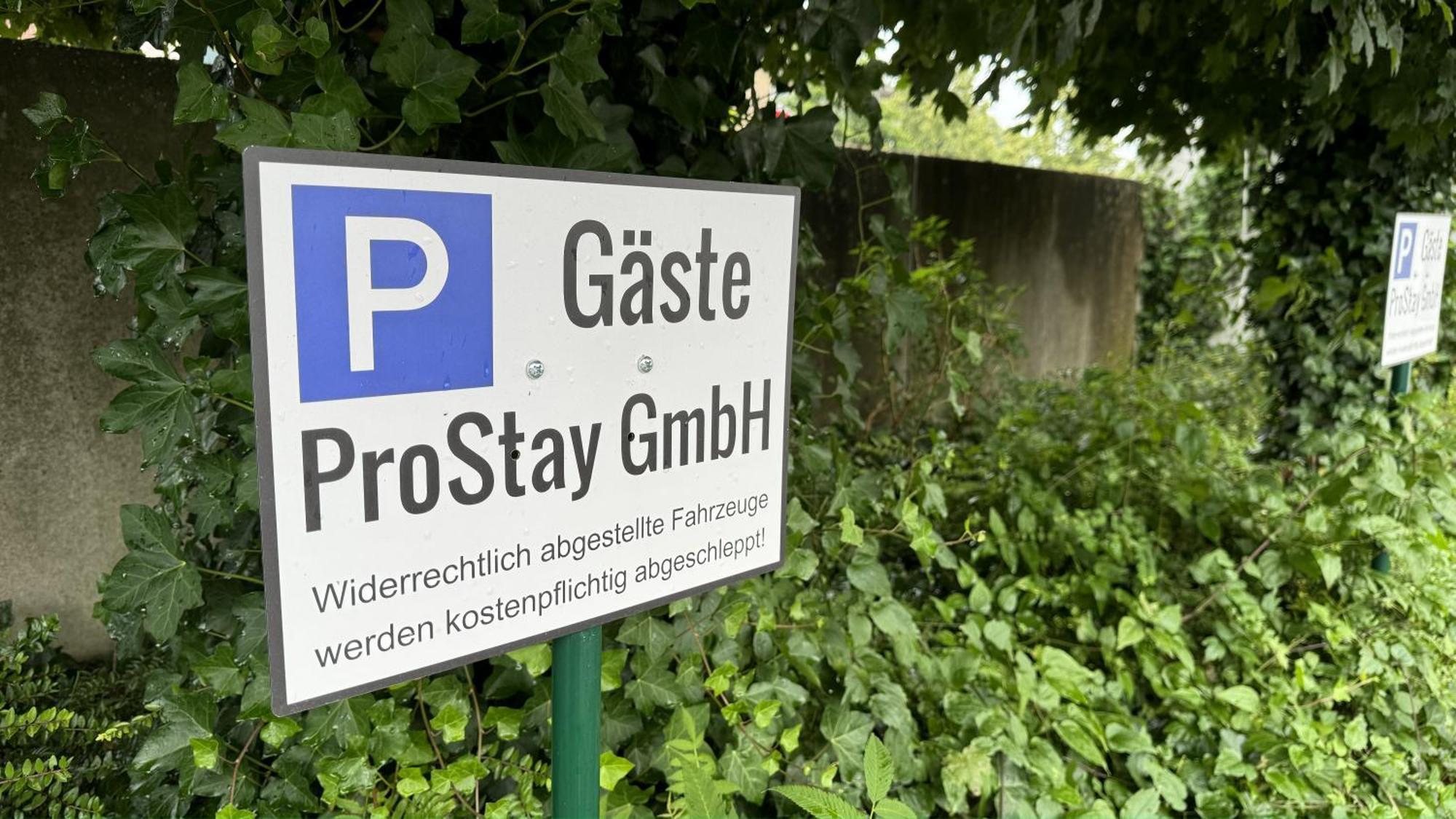 Apartments Im Herzen Von Neumuenster Innenstadt & Hbf Fusslaeufig, Mit Privatparkplatz Exterior photo